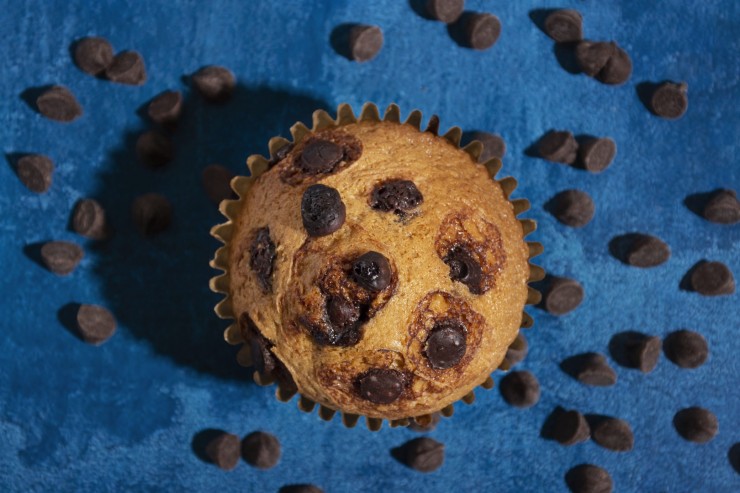 top-view-delicious-muffin-with-chocolate-chips (1)