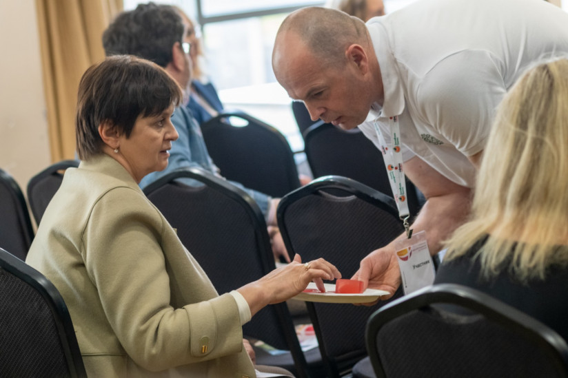 Более 40 докладов от топ-спикеров пищевой индустрии  было представлено участникам III Конференции «Нева Ингредиентс. Еда и технологии»