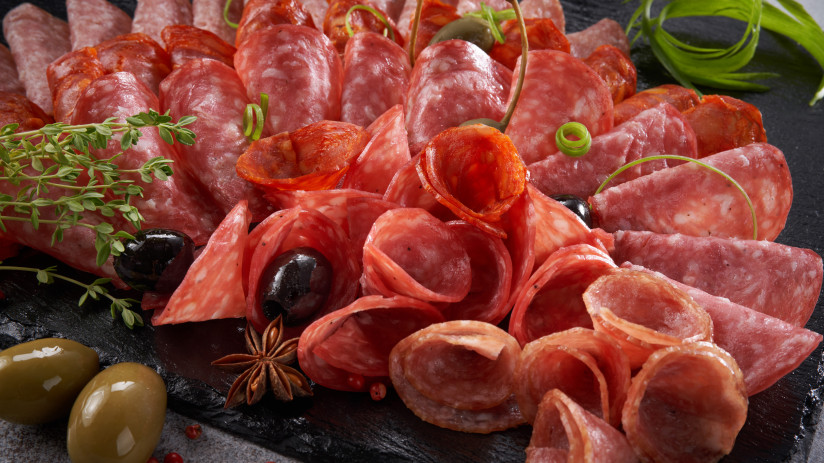 Колбасы в нарезке: ключевые тренды на рынке