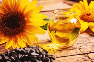 Экспортная пошлина на подсолнечное масло в октябре увеличена до 8 тыс. руб./т