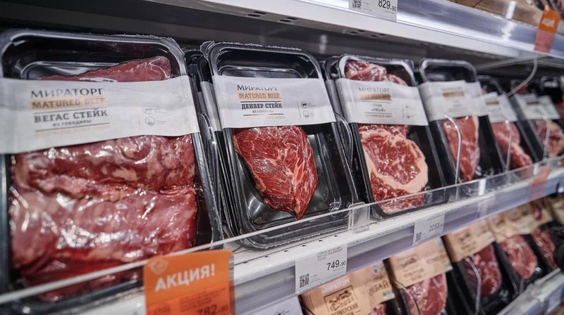 стейки мираторг на витрине