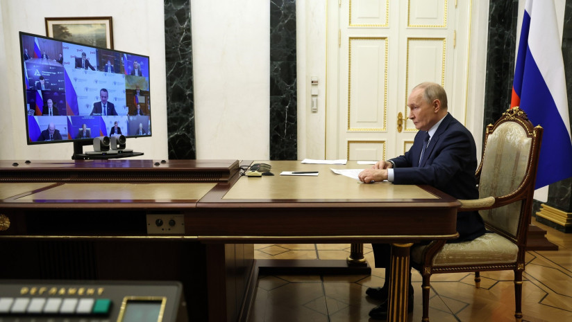 Путин провел совещание 169