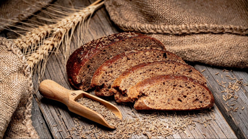 freepik__expand__12342