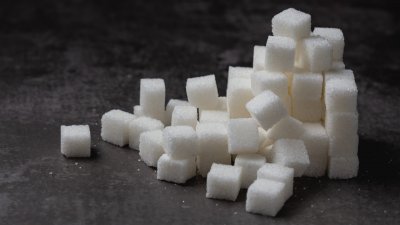 «Чишминский сахарный завод» начал поставки сахара в Азербайджан