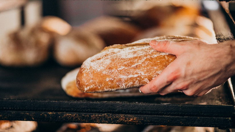 bread-baking-industry-tasty-pastry