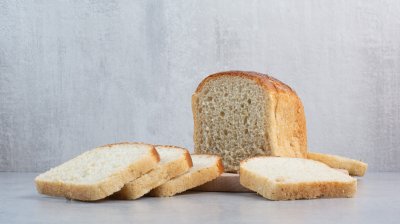 Жители Краснодарского края увеличили траты на белый хлеб на 12% с начала 2026 года