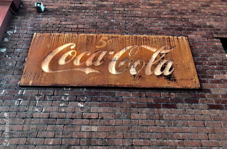 Coca-Cola показала прототип своей бутылки из биопластика