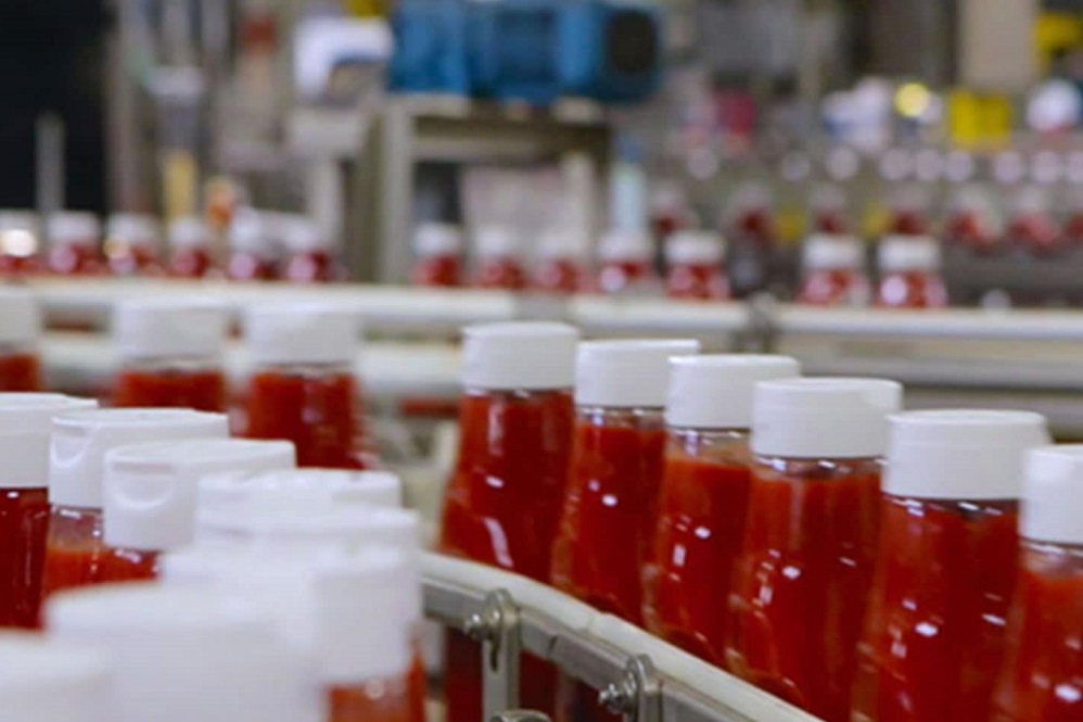 «Коммерсант»: Kraft Heinz начал искать покупателя своих заводов в России