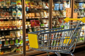 Росстат: доля продовольственных товаров в структуре розничной торговли сократилась на 3 п.п.