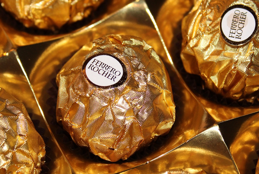 Ferrero Rocher collection, 359 2