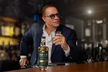 Жан-Клод Ван Дамм стал соучредителем нового производителя ирландского виски