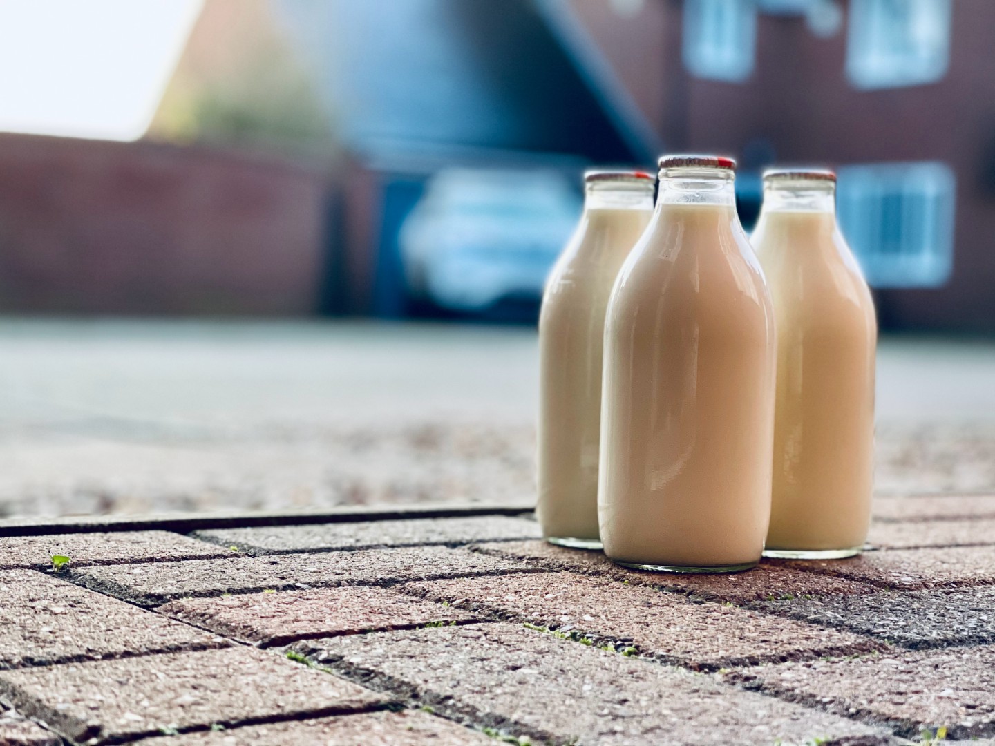 Крупным торговым сетям запретили продавать просроченную молочную продукцию