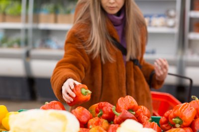 «Севергрупп» Мордашова ведет переговоры о покупке сети «Азбука вкуса»