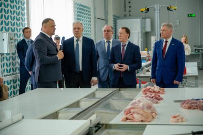 Сергей Данкверт посетил обновленный Павловский техникум в рамках визита на предприятия АГРОЭКО