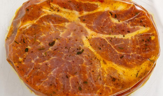 Свиной стейк от Мираторга