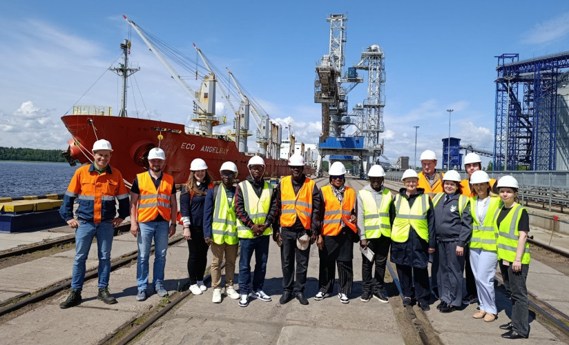 Гвинея корабль 2