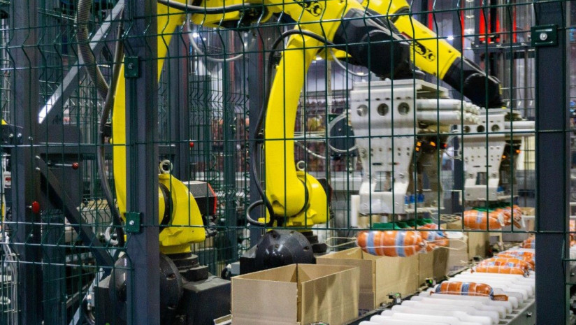 Роботы на производстве Аби