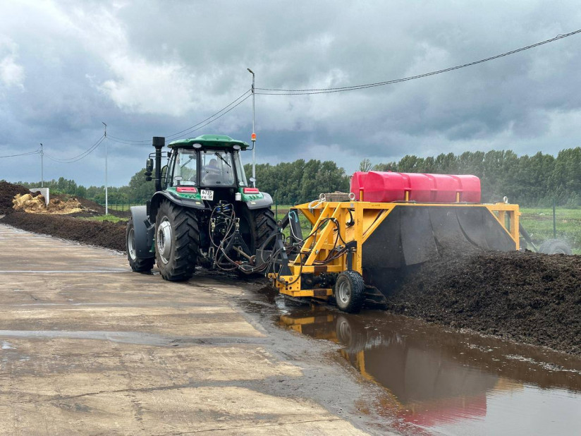 photo_5413389819855371241_y