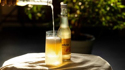 Продажи комбучи во «ВкусВилле» выросли на 16% из-за тренда на ЗОЖ и ностальгию