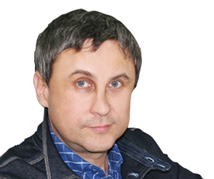 Александр Паникаров