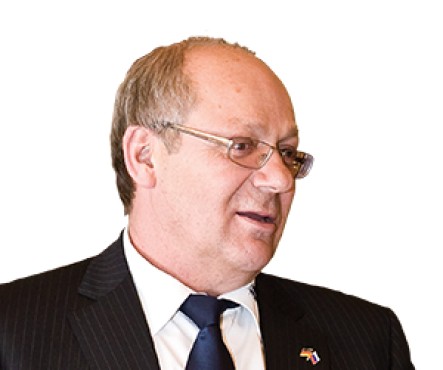 Михаэль Хартманн