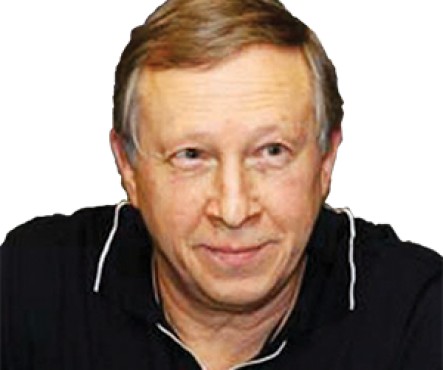 Александр Новиков