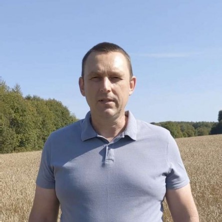 «При нанесении клея мы повышаем устойчивость стручков рапса к растрескиванию», — Михаил Кобелев, агроном-консультант ООО «АгроАльянс»