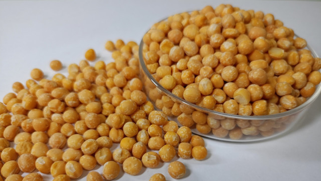 День гороха: традиции, польза и контроль качества в ЦОК АПК